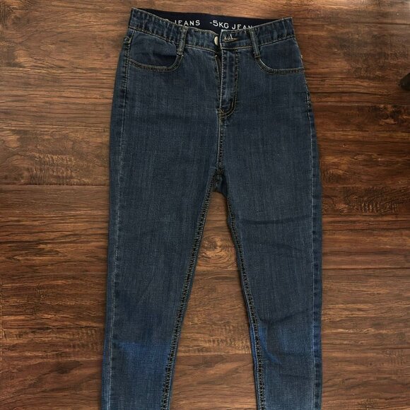 Korean Chuu -5kg Slimming Jeans - Picture 1 of 3